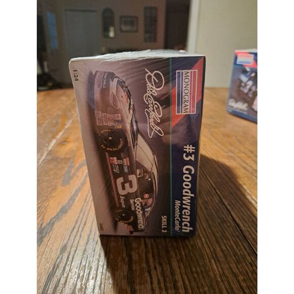 Vintage 1995 Monogram Dale Earnhardt Goodrich Monte Carlo Model Kit 1:24 Nascar - Picture 3 of 6